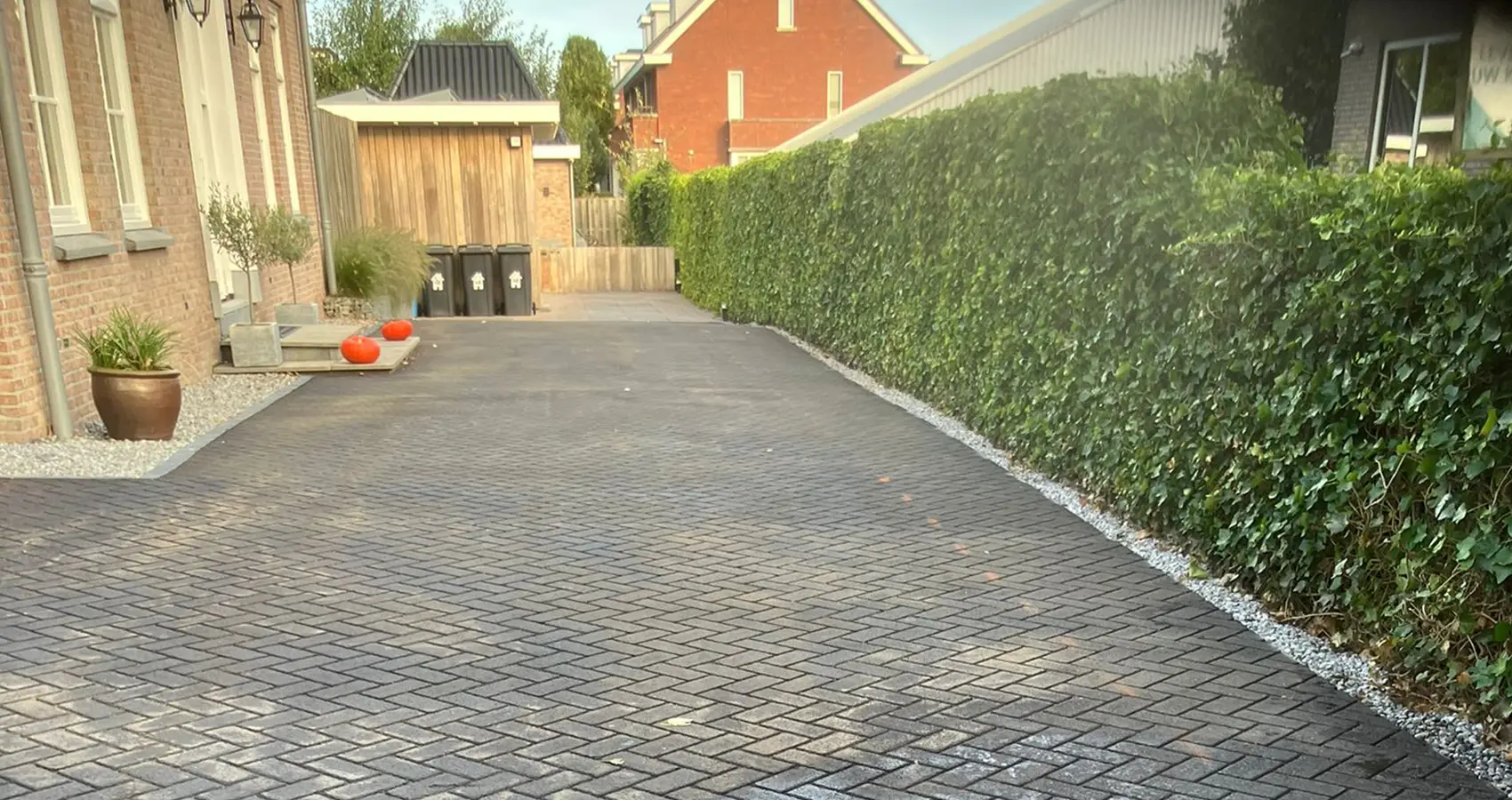 Asfalteren oprit of erf